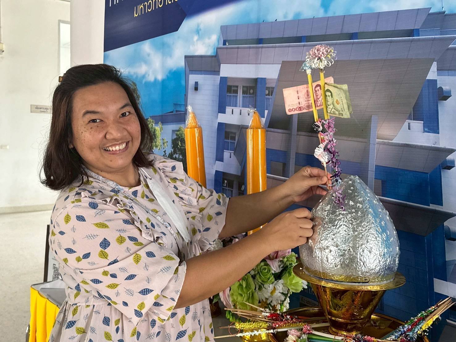 คณะเทคโนโลยีสารสนเทศ จัดกิจกรรมทำบุญถวายเทียนจำนำพรรษา - รูปที่ 4