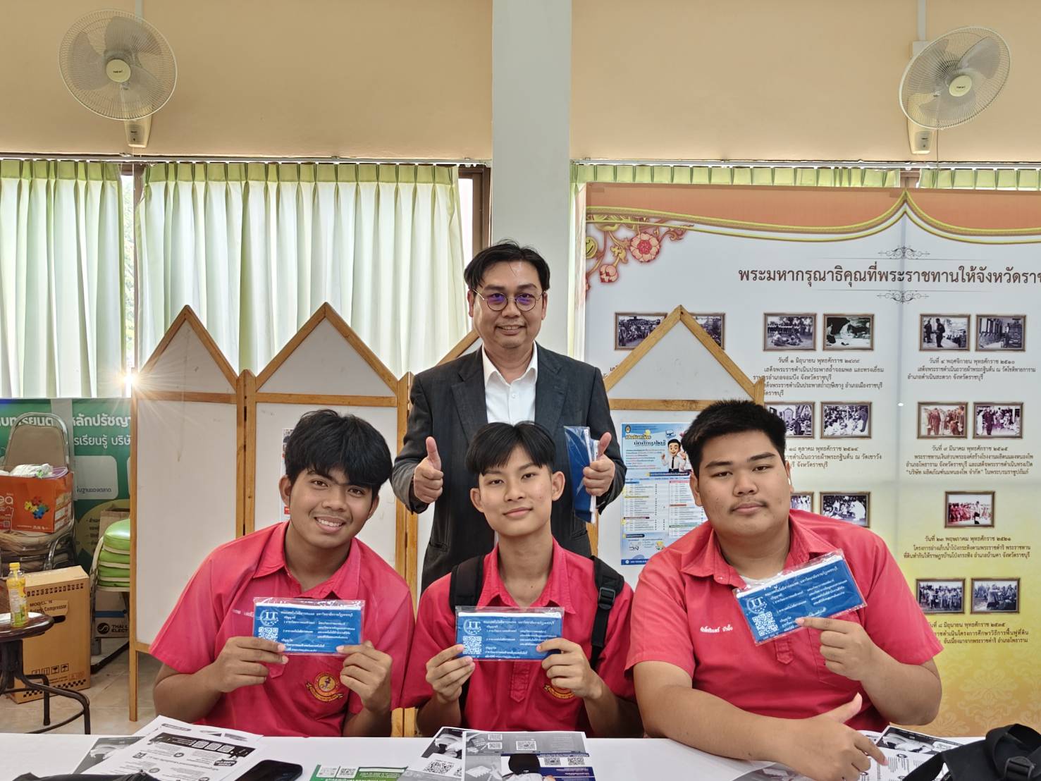 คณบดีคณะเทคโนโลยีสารสนเทศ ลงพื้นที่ประชาสัมพันธ์หลักสูตร