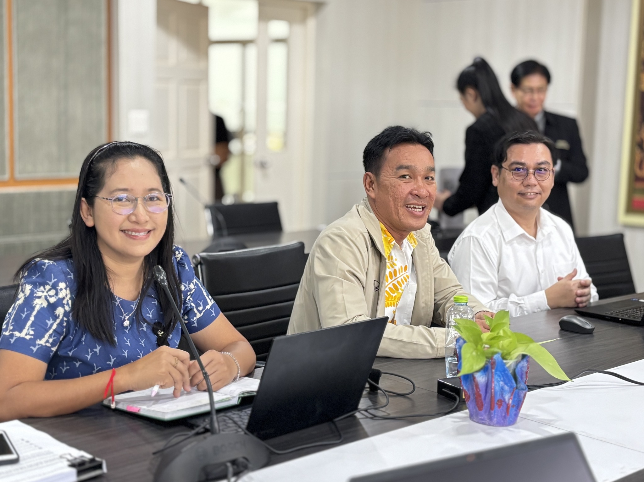 อาจารย์ ดร.พีรศุษย์ บุญมาธรรม คณบดีนำผู้บริหารและคณาจารย์คณะเทคโนโลยีสารสนเทศ เข้ารับการอบรมเชิงปฏิบัติการ การเขียนบทความเพื่อตีพิมพ์ในวารสารระดับชาติ และระดับนานาชาติ และการจัดทำตำราวิชาการที่มีคุณภาพเพื่อเข้าสู่ตำแหน่งทางวิชาการ - รูปที่ 5