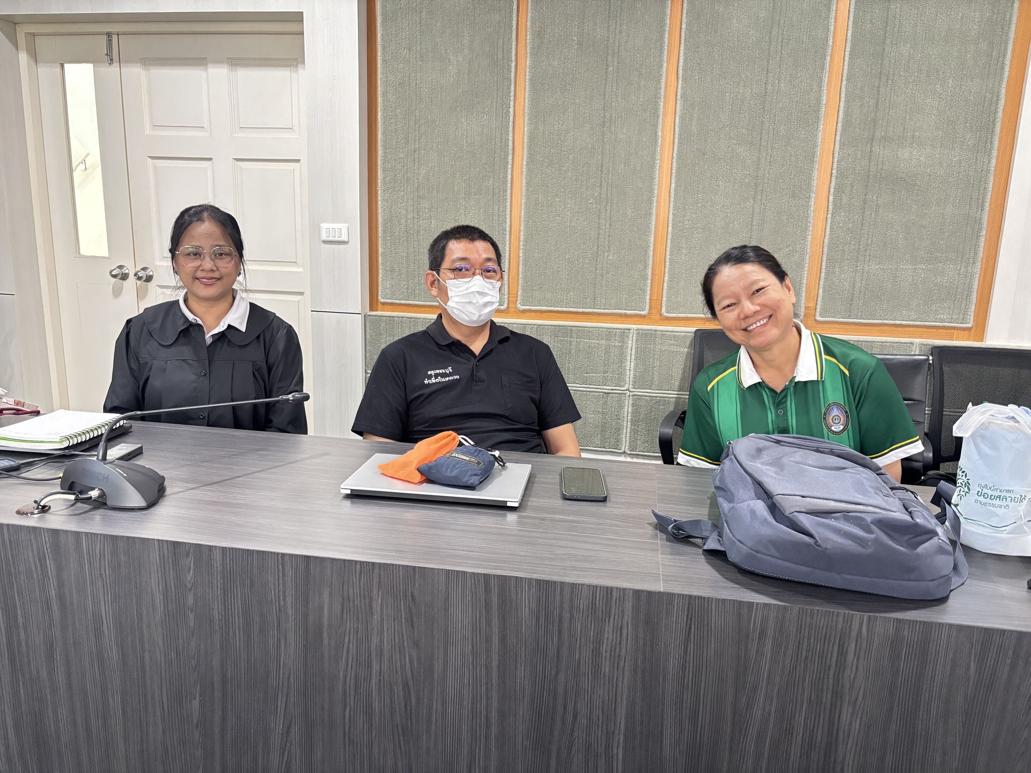อาจารย์ ดร.พีรศุษย์ บุญมาธรรม คณบดีนำผู้บริหารและคณาจารย์คณะเทคโนโลยีสารสนเทศ เข้ารับการอบรมเชิงปฏิบัติการ การเขียนบทความเพื่อตีพิมพ์ในวารสารระดับชาติ และระดับนานาชาติ และการจัดทำตำราวิชาการที่มีคุณภาพเพื่อเข้าสู่ตำแหน่งทางวิชาการ - รูปที่ 6