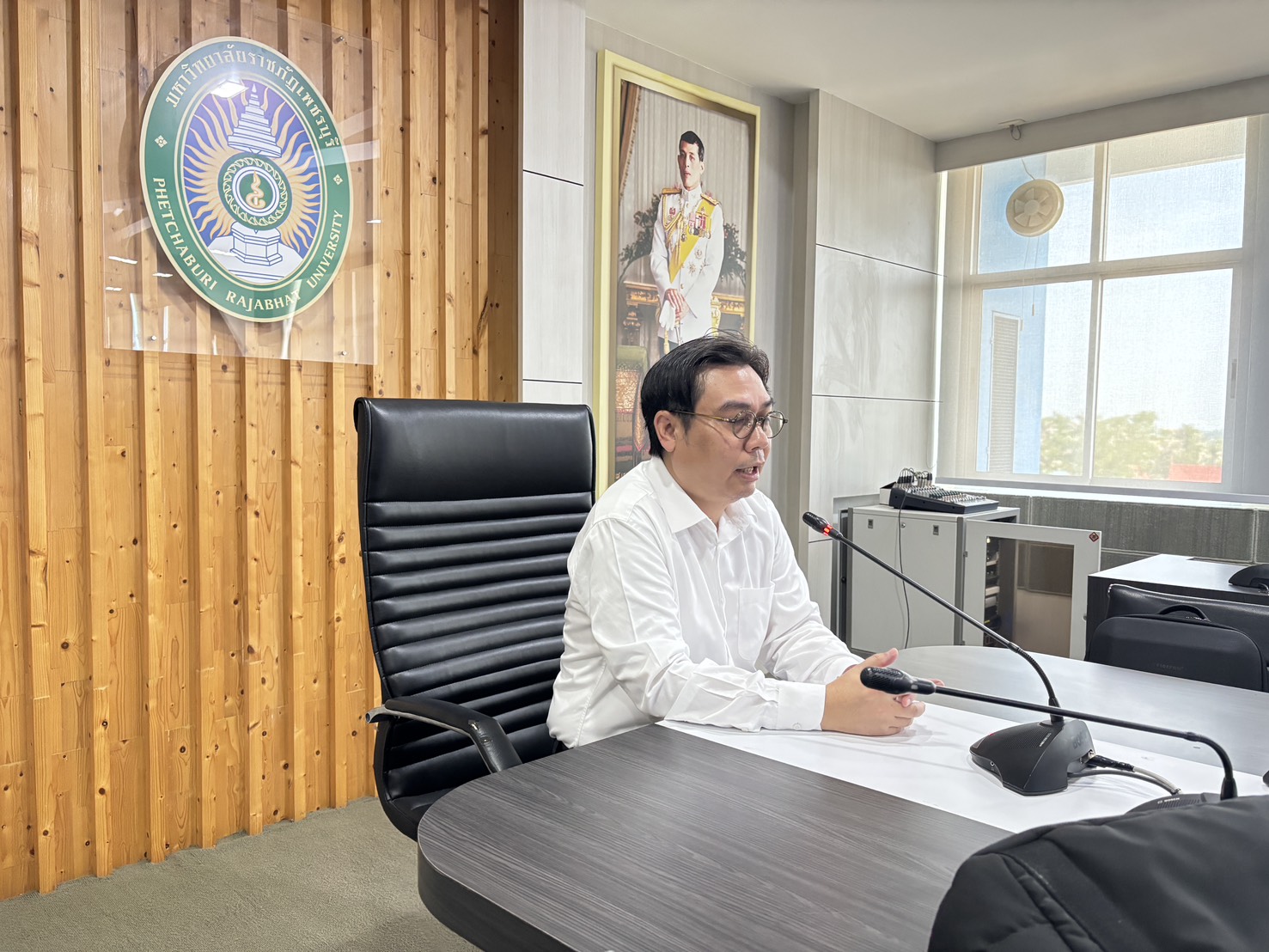 คณะเทคโนโลยีสารสนเทศ จัดการประชุมเพื่อขับเคลื่อนโครงการส่งเสริมการเรียนรู้สู่ชุมชน เพื่อรับมือการเปลี่ยนแปลงภูมิอากาศ (Climate Change) กิจกรรม Clean Air for Life : ภารกิจพิชิตฝุ่น PM 2.5 เพื่อคุณภาพชีวิตที่ดีในชุมชน ประจำปีงบประมาณ 2569 ในวันพุธที่ 29 เมษ