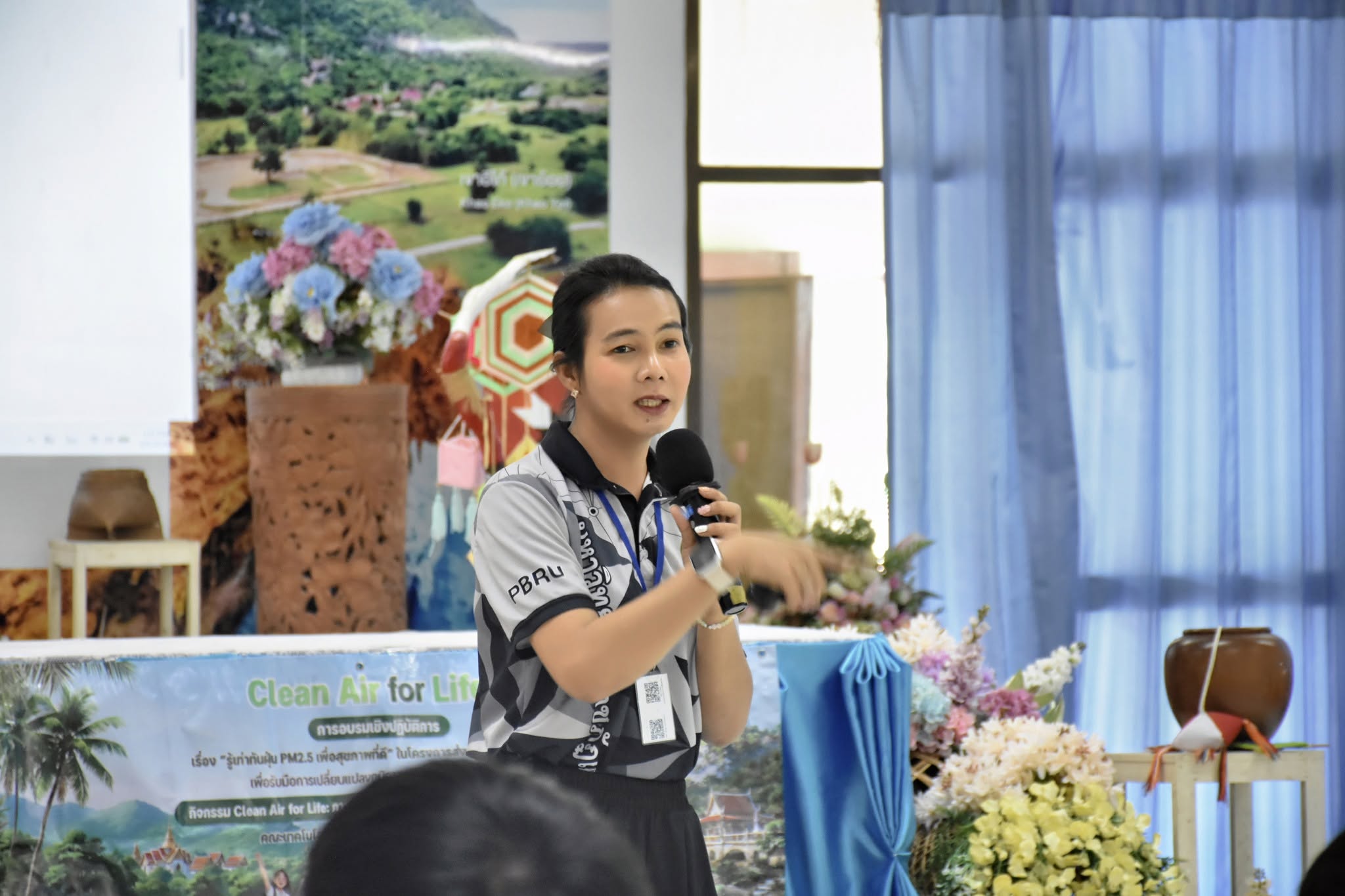 มหาวิทยาลัยราชภัฏเพชรบุรี โดยคณะเทคโนโลยีสารสนเทศ จัดการอบรมเชิงปฏิบัติการ เรื่อง “รู้เท่าทันฝุ่น PM 2.5 เพื่อสุขภาพชีวิตที่ดี” ในโครงการส่งเสริมการเรียนรู้สู่ชุมชน เพื่อการรับมือการเปลี่ยนแปลงภูมิอากาศ (Climate Change) ภายใต้กิจกรรม Clean Air for Life : - รูปที่ 18