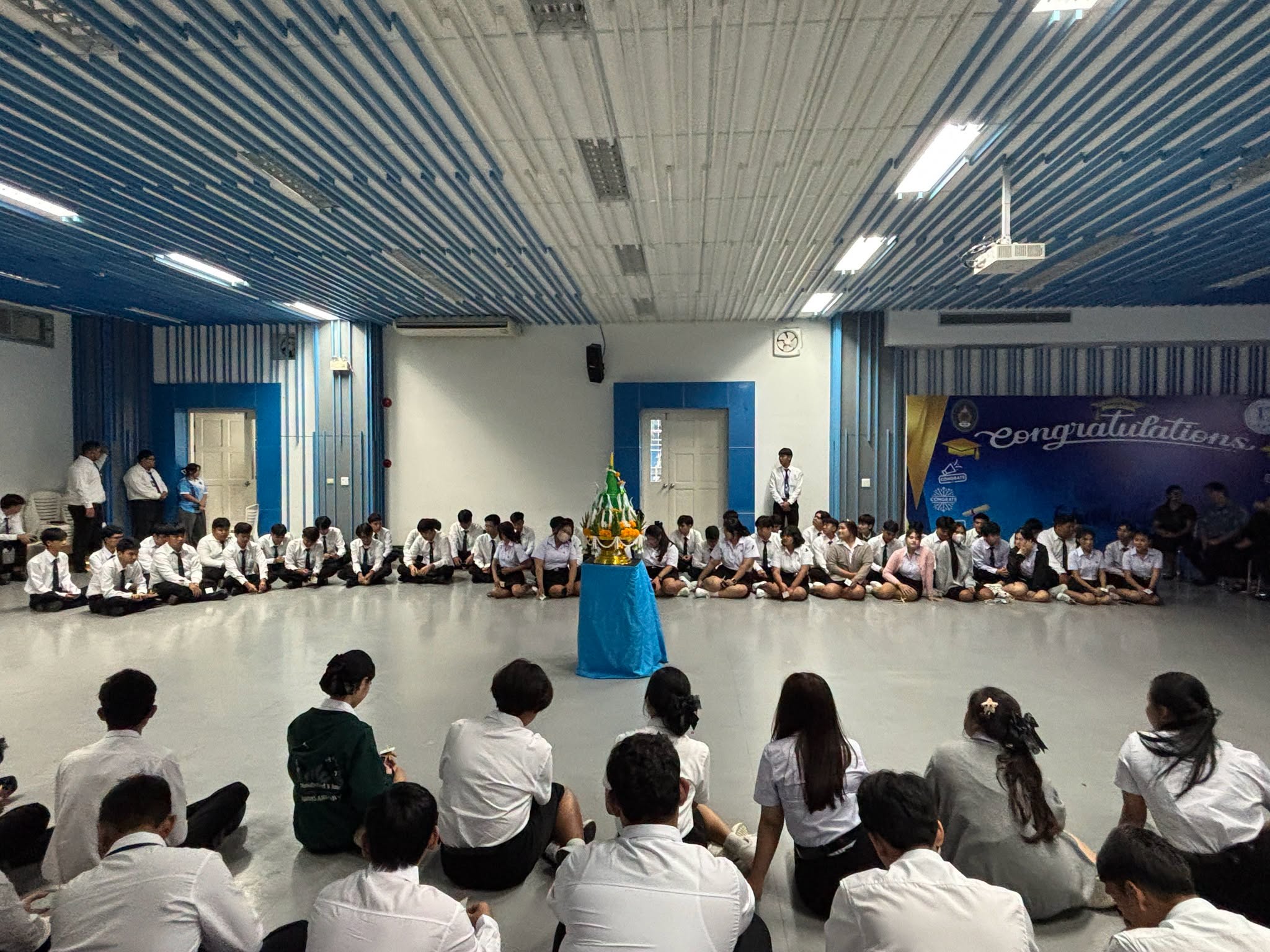คณะเทคโนโลยีสารสนเทศ มหาวิทยาลัยราชภัฏเพชรบุรี จัดกิจกรรม “บายศรีสู่ขวัญ” ให้กับนักศึกษาใหม่ ปีการศึกษา 2569 - รูปที่ 15